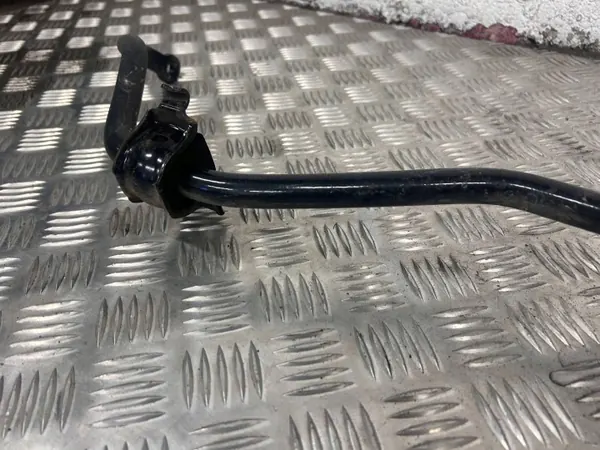 Estabilizador trasero Tesla Model X OEM 102748100E image 10