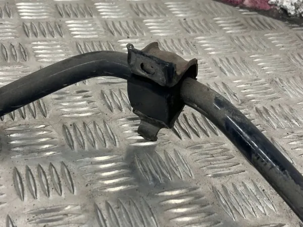 Estabilizador trasero Tesla Model X OEM 102748100E image 3