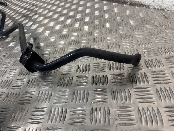 Estabilizador trasero Tesla Model X OEM 102748100E image 7