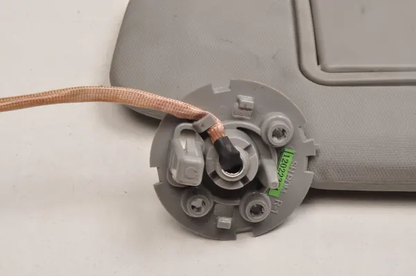 Opel OE aurinkosuoja oikea OEM 249471 Insignia A:lle image 4