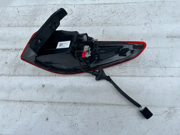 LÁMPARA TRASERA IZQUIERDA HYUNDAI KONA 92401-J9600 image 7