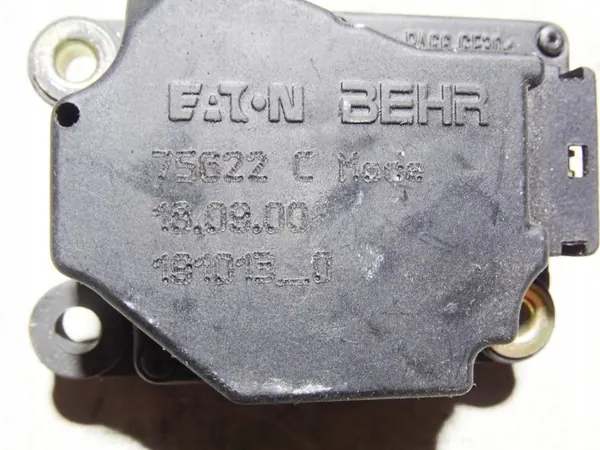 Volvo OE 75622C Fläktmotor för V70 II 2.4L Diesel image 3
