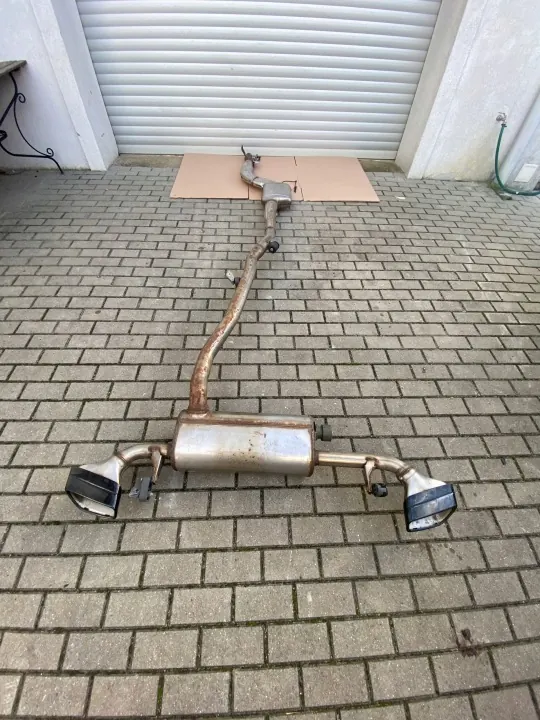 BMW 5 G30 Lift Avgasystem OEM 8479124 8598399 image 2