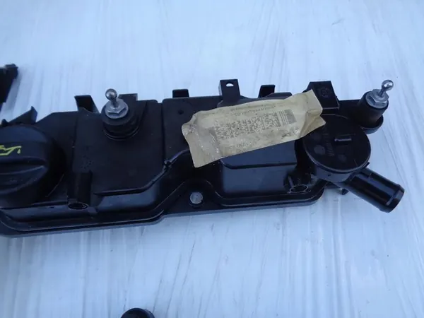 Tampa de Válvula 9689112980 Citroen Peugeot Ford 1.6 8V image 5