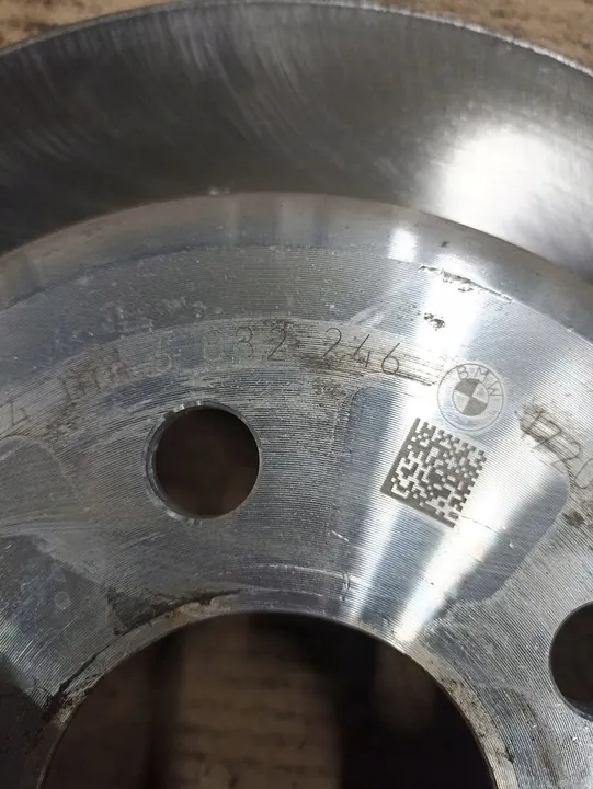 Discos e pastilhas de freio traseiro BMW G22 430i OEM image 7