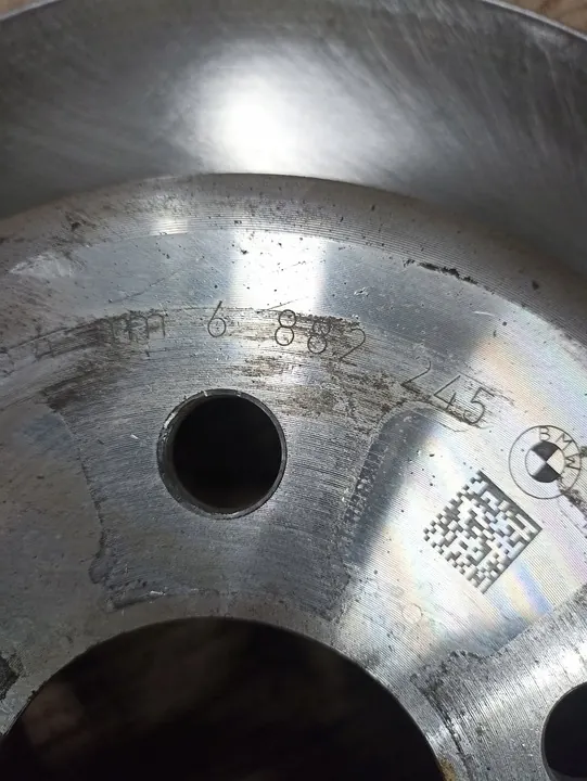 Discos e pastilhas de freio traseiro BMW G22 430i OEM image 9