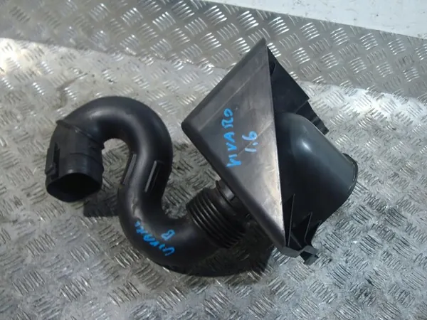 Mangueira de admissão VIVARO B 1.6 CDTI 14-19 TRAFIC 960155230R image 2