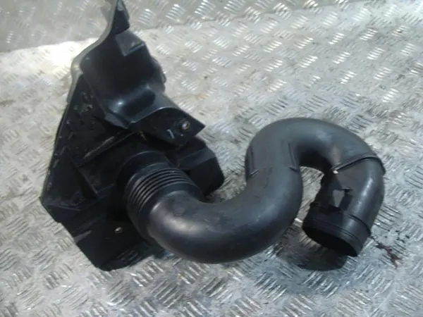 Mangueira de admissão VIVARO B 1.6 CDTI 14-19 TRAFIC 960155230R image 7