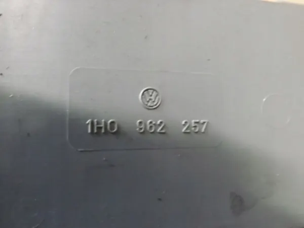 Pompe de verrouillage central OEM 1H0 962 257 VW Golf III image 8