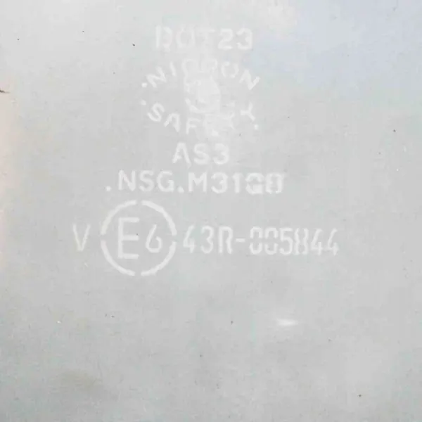 Toyota Heck rechts Scheibe OEM 43R005844 - Gebraucht image 3