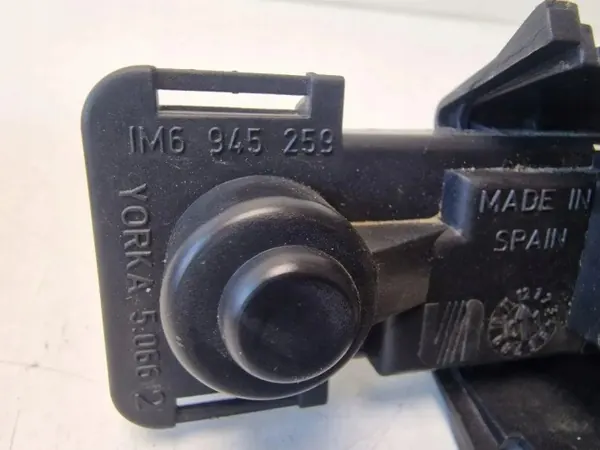 Conector Luz Trasera SEAT LEON OEM 1M6945259 image 3