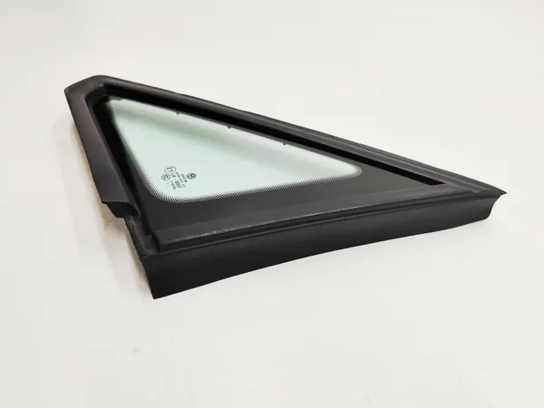 VW Caddy Vetro Triangolare Anteriore Sinistro 2K5845411A image 2