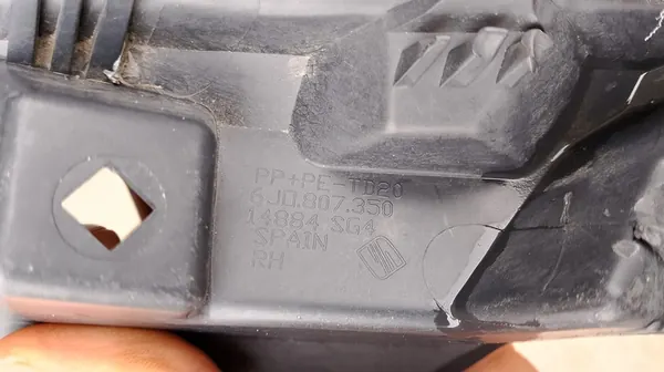 Supporto faro antinebbia sinistro SEAT IBIZA IV CUPRA image 4