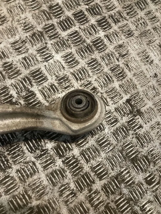 Mercedes-Benz CLS C218 X218 2012 Nedre Kontrollarm Vänster image 2