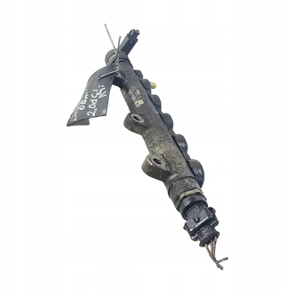 Fuel Distributor Renault Laguna III image 3