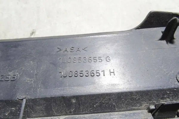 Griglia VW GOLF IV 1.9L diesel 2004 1J0853653C image 4