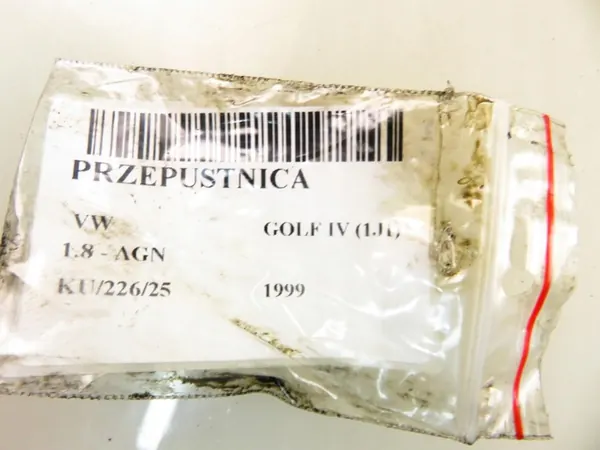 Corpo de borboleta AUDI A3 1.8 06A133062L image 2