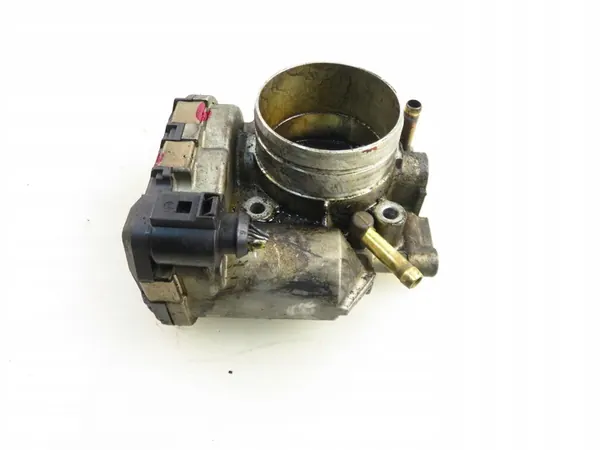 Corpo de borboleta AUDI A3 1.8 06A133062L image 3