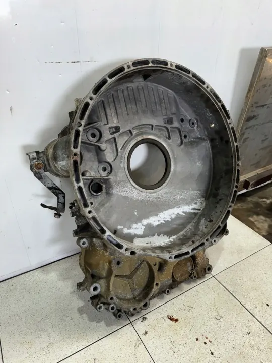 Distributiekoppeling behuizing OEM A4710159602 Mercedes Actros image 3