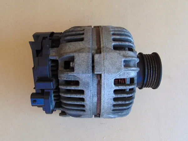 Opel Meriva A 03-10 1.6 Vaihtovirtageneraattori 0124325163 image 2