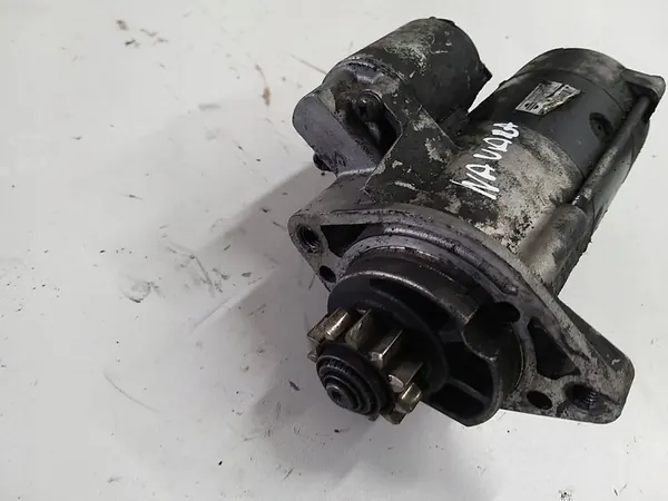 Arrancador Nissan Navara Pathfinder 2.5 DCI Manual OEM 23300EB300 image 3