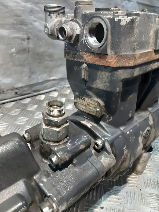Compresor OEM 504079463 para Bomba Dirección Iveco image 7