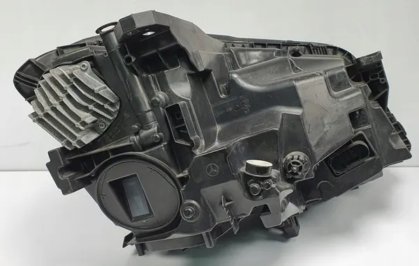 MERCEDES GLA 156 X156 LINKER RECHTER VOOR LED KOPLAMP image 6