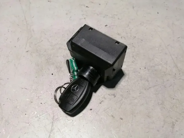 Mercedes-Benz VITO Tourer stationair onderdeel OEM A4479003819 image 2