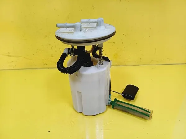 Bomba de Combustível Kia Carens 2.0 CRDI 31110-1D200 image 7