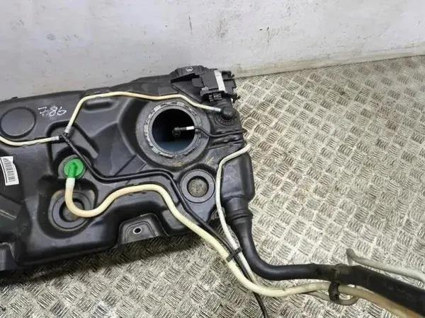 Tanque combustível SEAT Leon IV 2021 OEM 5WA201021 image 3