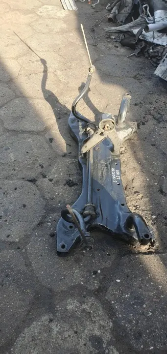 Berço Suspensão Citroen C-Crosser Usado OEM image 4