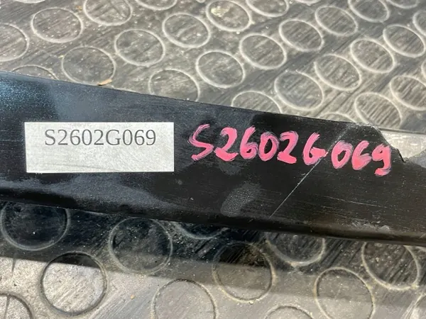 Strålkastarfäste Höger Fram OEM 95018459 S2602G069 image 10
