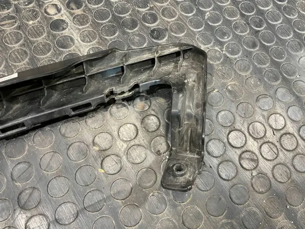Strålkastarfäste Höger Fram OEM 95018459 S2602G069 image 6