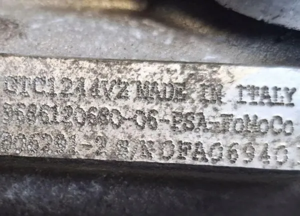 Turbocompresor usado OEM 9686120680 para Volvo V60 1.6L Diésel image 5