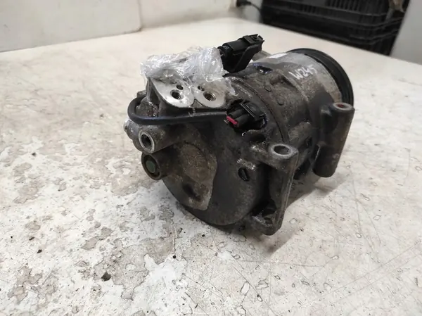 Compresor de aire acondicionado MERCEDES B W245 2.0 T A0012309011 image 3