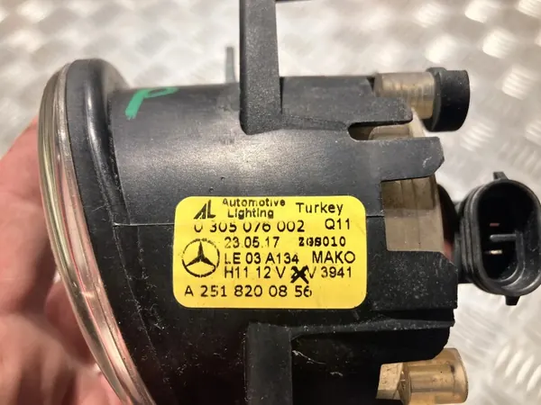 Mercedes GLA X156 Rechter Front Halogenscheinwerfer OEM A2518200856 image 4