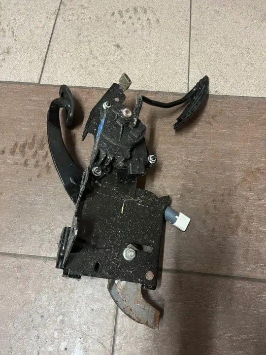 Gaspedalsensor Renault Megane II OEM 8200153270 image 4