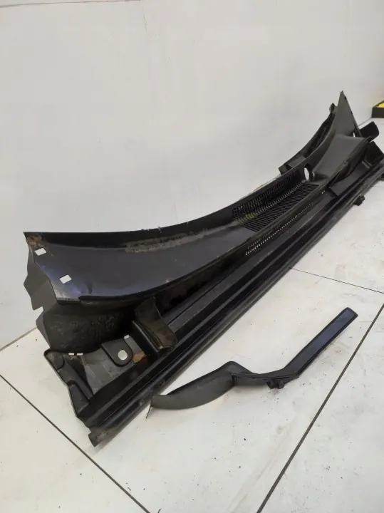 OEM 55708-42230/40 Plast vindruta panel Toyota image 3