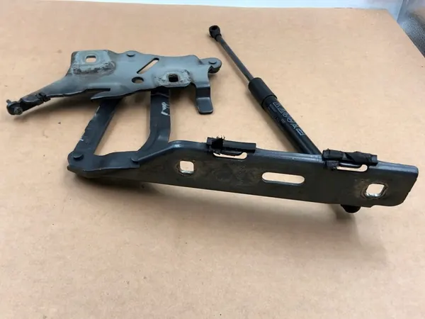 Bisagra del Capó Delantero Derecho con Actuador Audi A5 RS5 S5 image 5