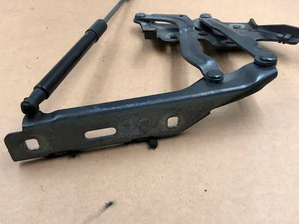 Bisagra del Capó Delantero Derecho con Actuador Audi A5 RS5 S5 image 7