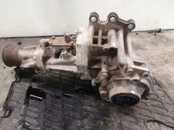 Mitsubishi vaihteiston vähentäjä OEM 067015 ASX 1.8 DID image 3