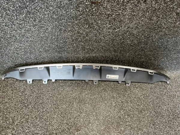 Bakstötskåpsförstärkning OEM 4K9807835 Audi A6 C8 Allroad image 4