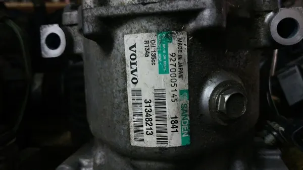 VOLVO Ilmastointikompressori - 31348213 image 3