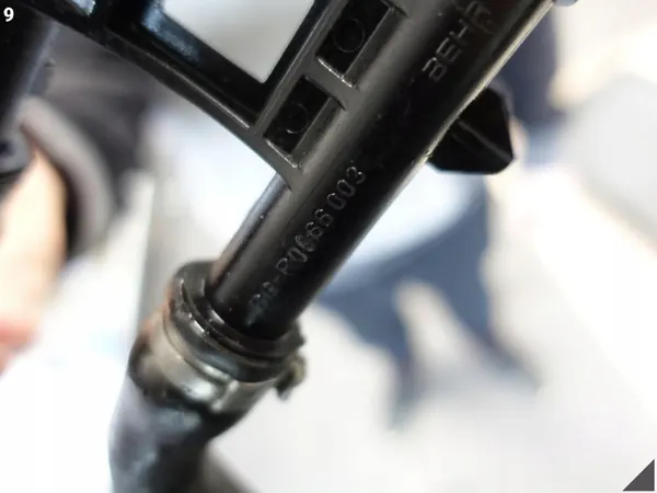 BMW M6 F06 F12 F13 M5 F10 Vattensradiator 2284244 image 10