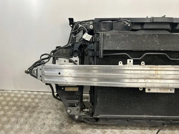 Chrysler OE Frontstoßstange Pacifica image 8