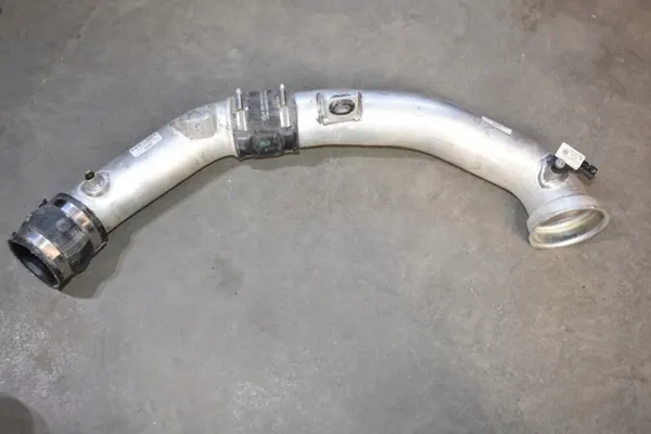 Intercooler-ilmaputki OEM A2560940091 Mercedesille image 2