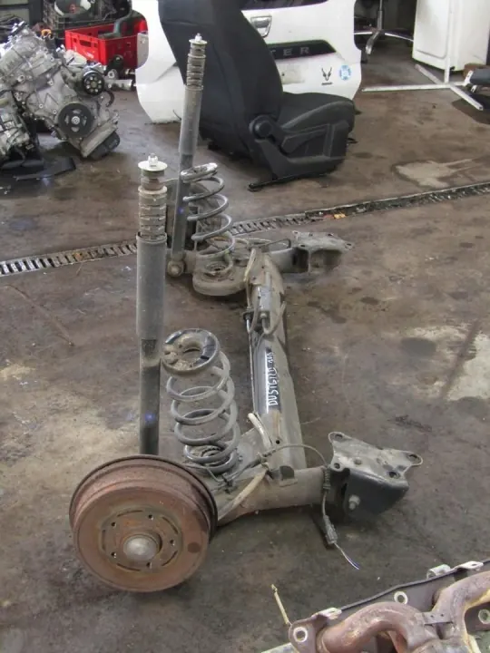 Hinterachsträger OEM BELKA ZAWIESZENIE TYŁ image 4