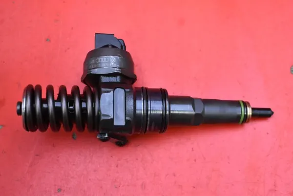 Pompe d'injection OEM 0414720213 pour VW Golf 4 1.9 TDI image 3