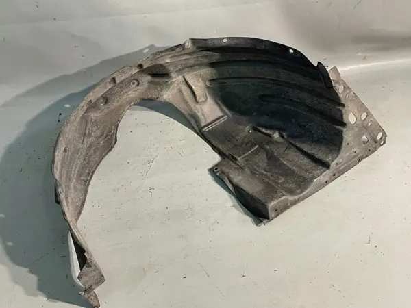 Mitsubishi OEM 5370A926 Vorderer Rechter Radlauf image 2