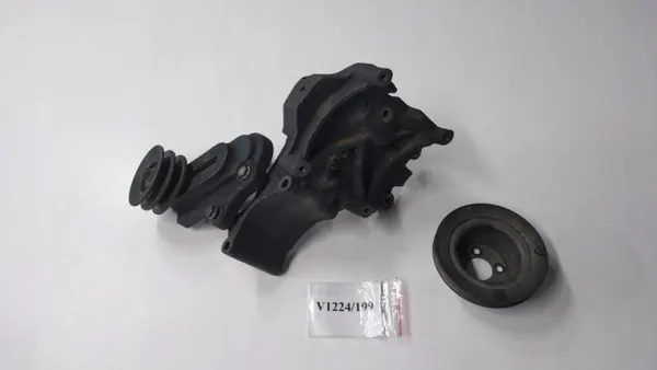 Support compresseur AC OEM V1224/199 pour Iveco Daily image 2